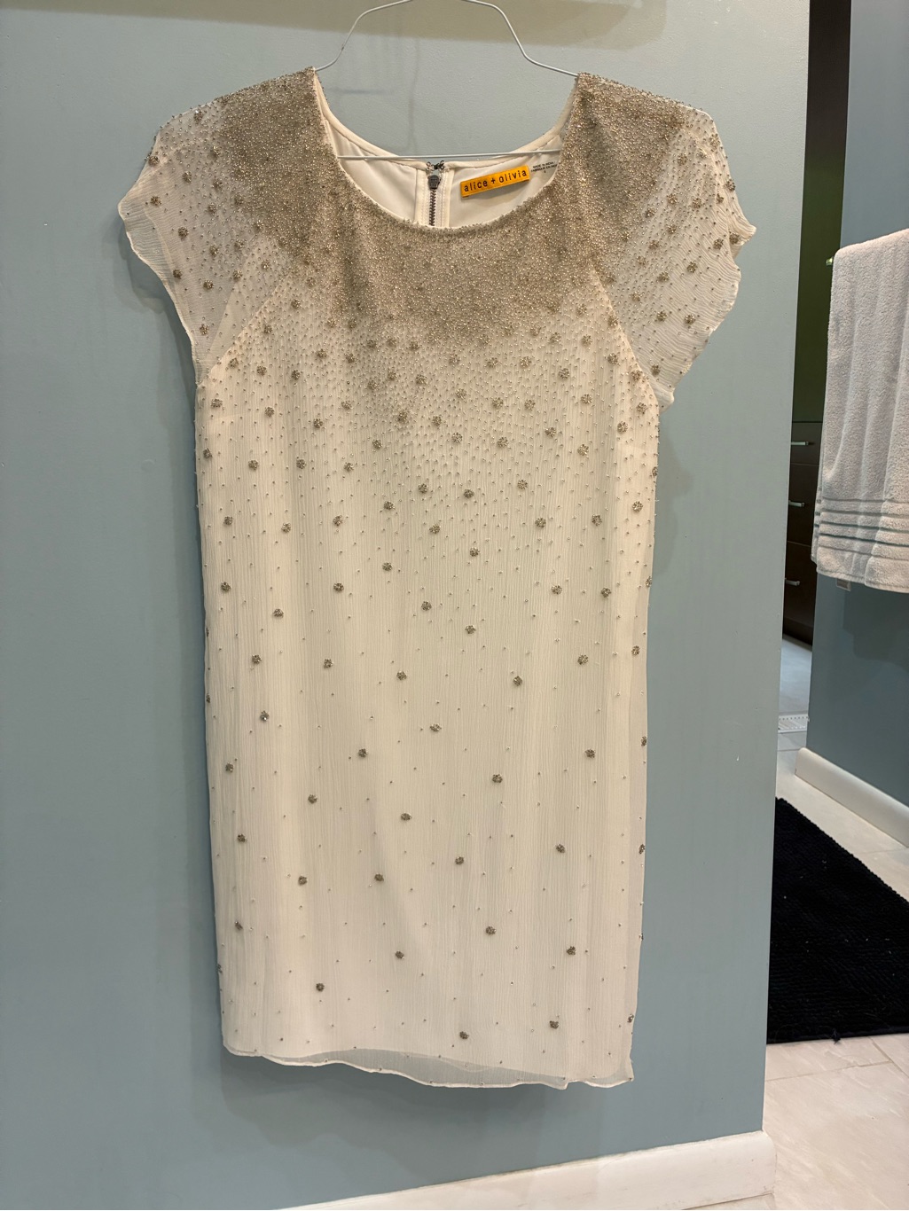 Alice + Olivia Ivory Beaded Cap-Sleeve Shift Dress